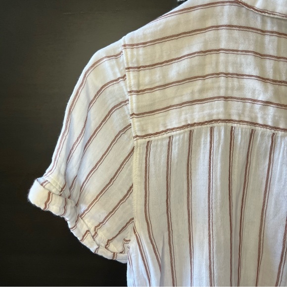 Abercrombie & Fitch Button Up - Picture 4 of 5